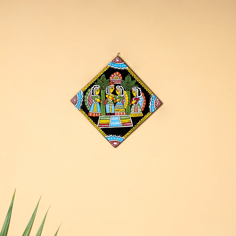 Tikuli Art Handpainted Wooden Wall Hanging (6 in)