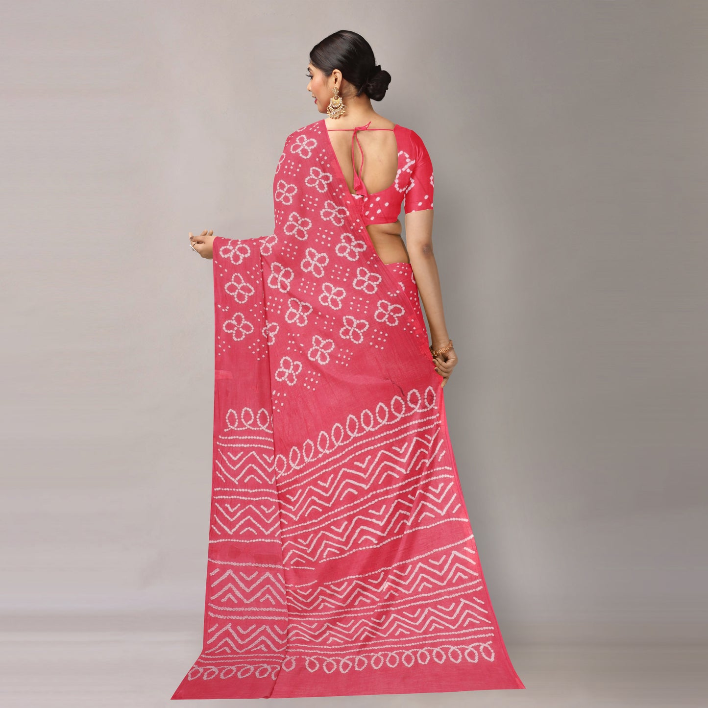 Pink - Kutch Bandhani Tie-Dye Cotton Saree with Blouse Piece