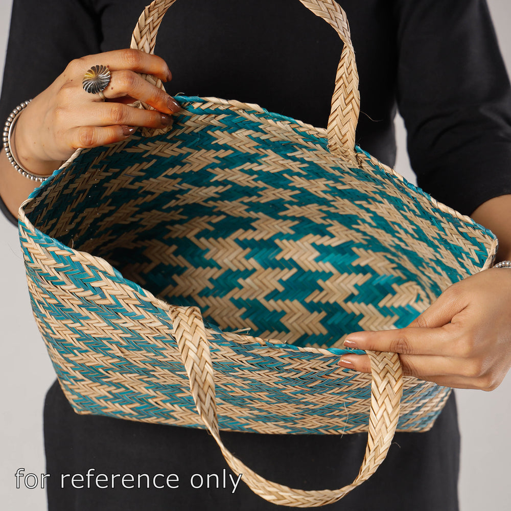 water hyacinth shoulder bag