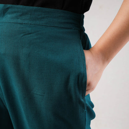 Dark Green Cotton Tapered Casual Pant for Women