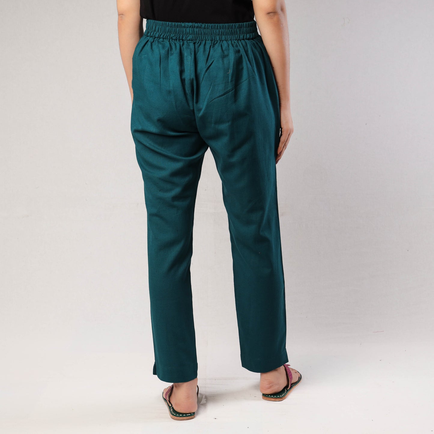 Dark Green Cotton Tapered Casual Pant for Women