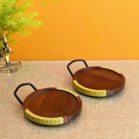 round trays