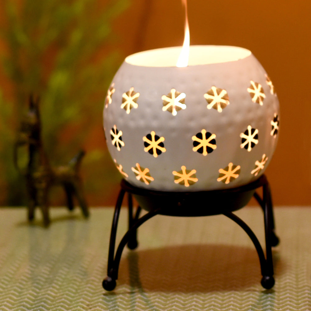 tealight holder with stand