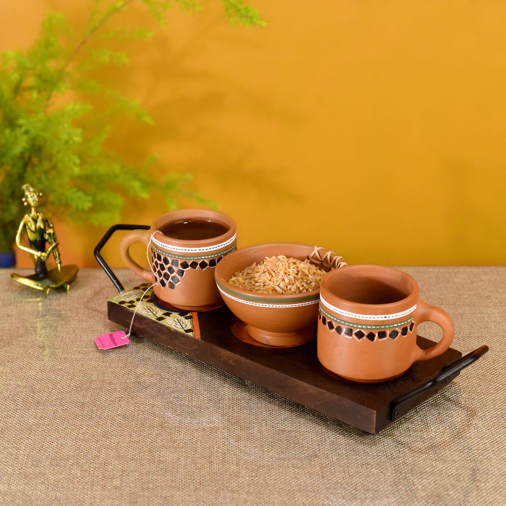 tray with bowls 