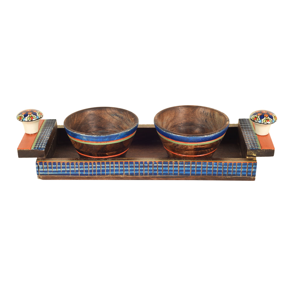 tray with bowls 