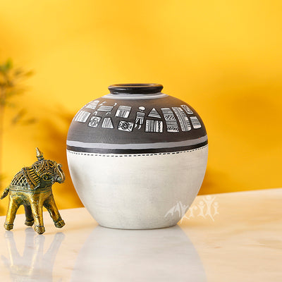 Vase Earthen Handcrafted Black & White Warli 5x5(HxD)