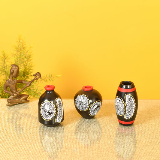 Black Warli Terracotta Miniature Vases (Set of 3)