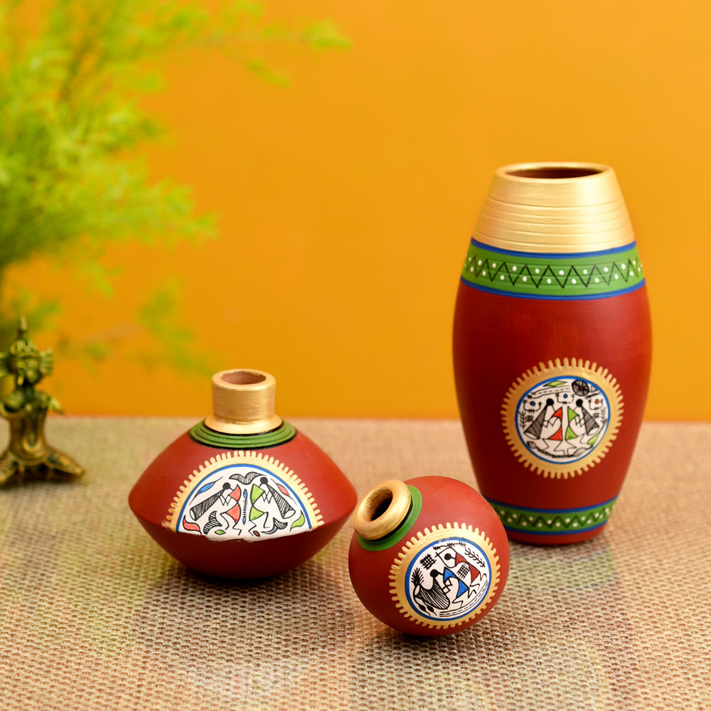 terracotta vases