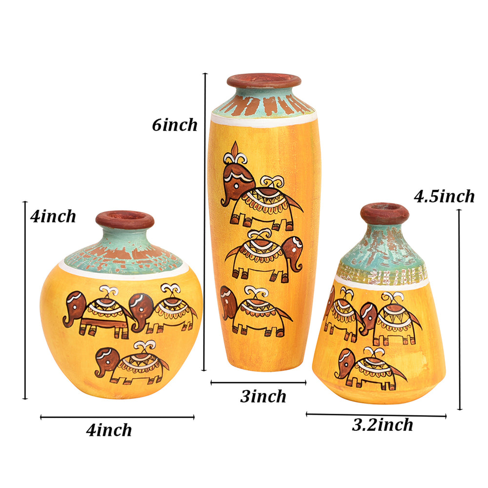 terracotta vases