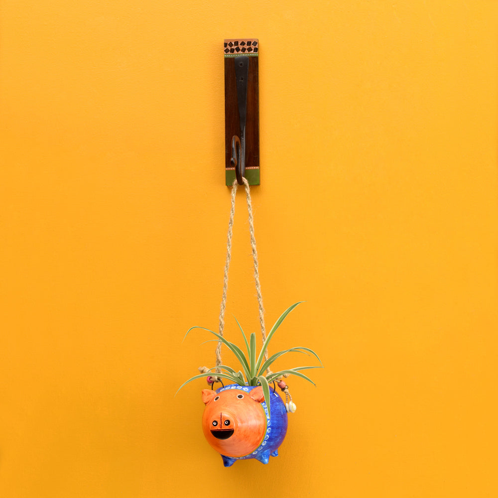 Blue Pig Earthen Planter on a Classic Wall Hook