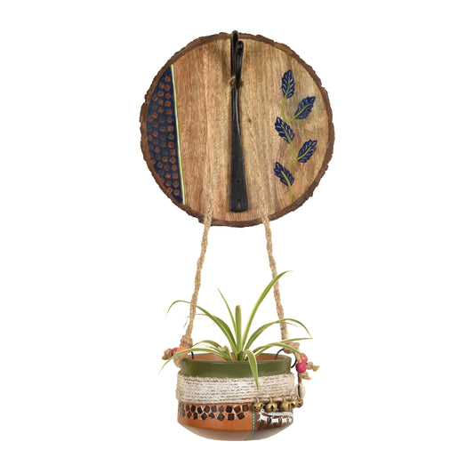 Jute Embellished Earthen Planter on a Round Hook