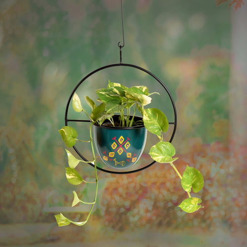 Metal Hanging Planter 