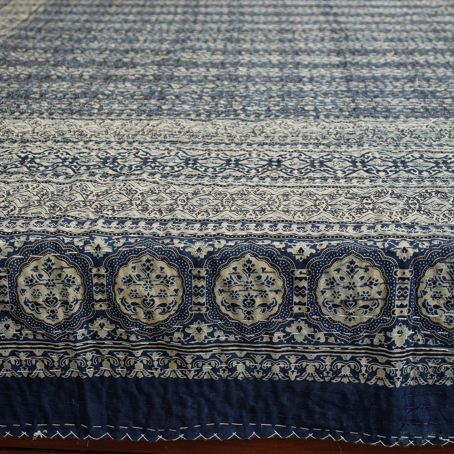 ajrakh double bed cover