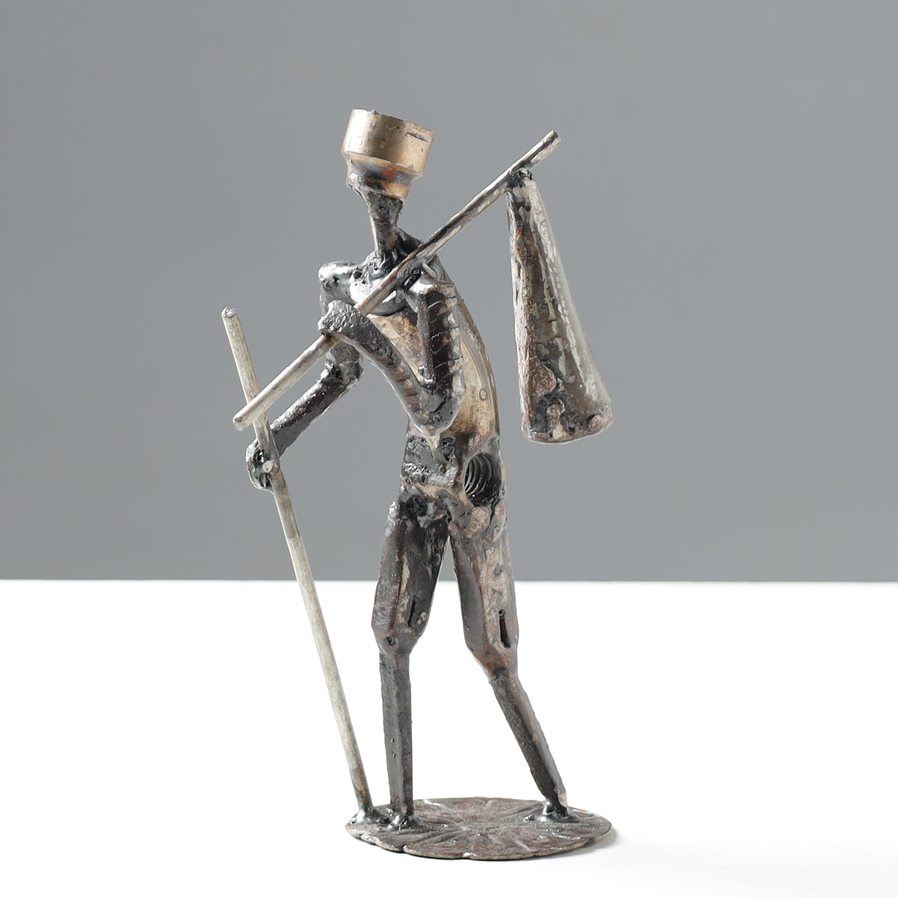 man metal sculpture