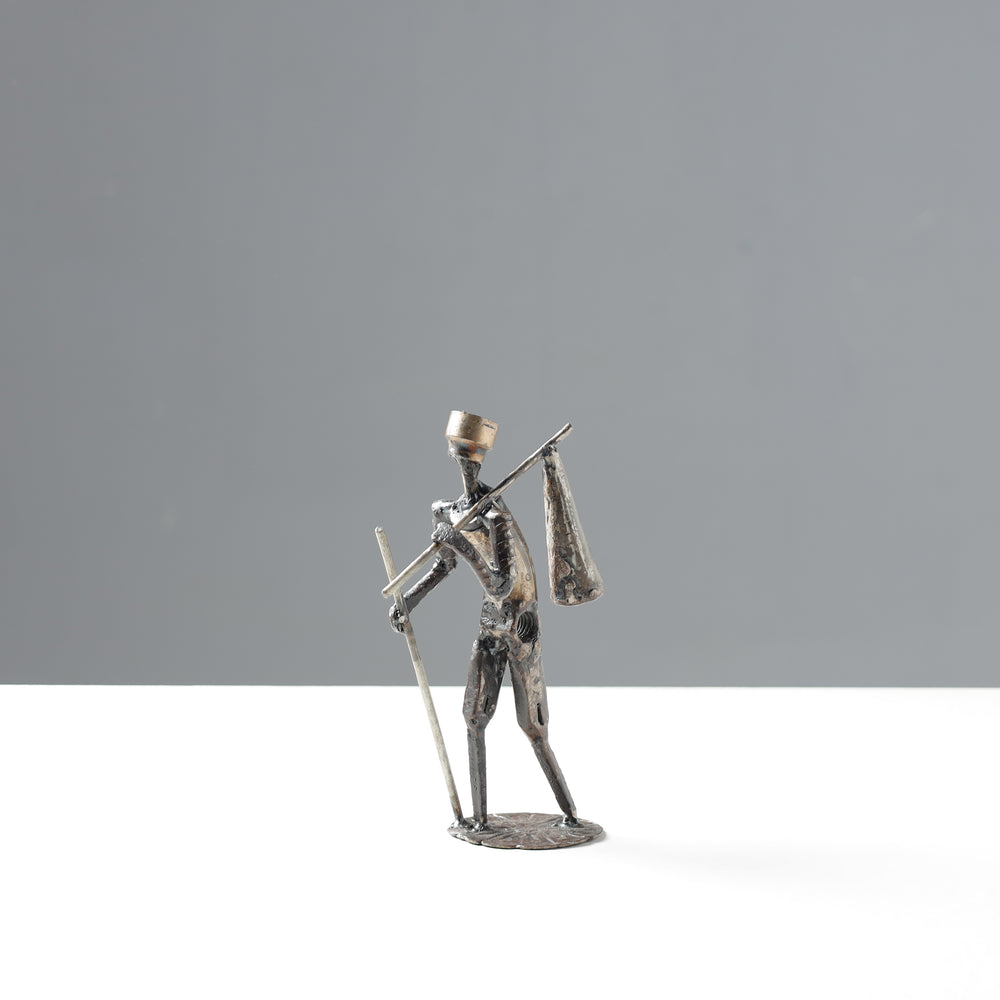 man metal sculpture