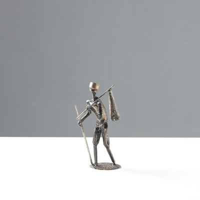 man metal sculpture