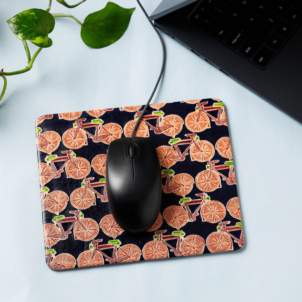 leather mouse pad