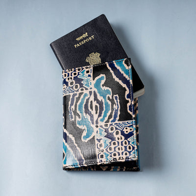 leather passport cover 