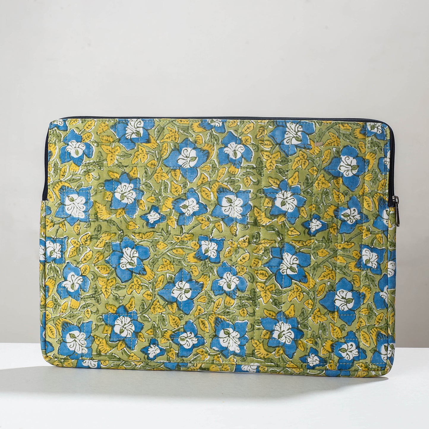 Handcrafted Block Printing Quilted Laptop Sleeve (12 x 17 in)