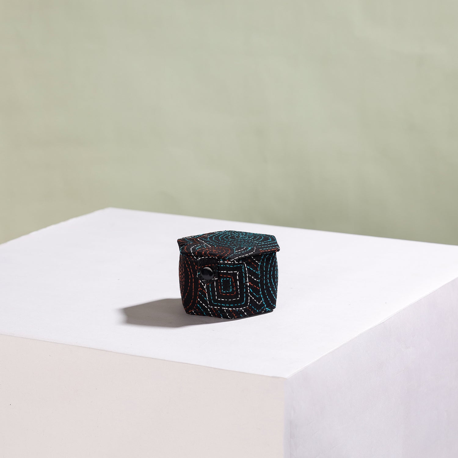  Bengal Kantha Work Handcrafted Hexagon Jewelry Box (Set of 3) 