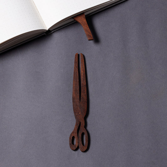 Bijnor Hand Carved Sheesham Wood Bookmark