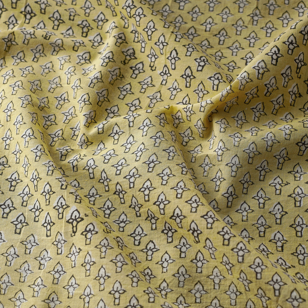 akola fabric