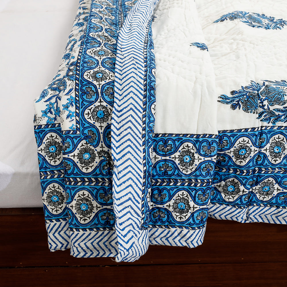 sanganeri quilt / blanket