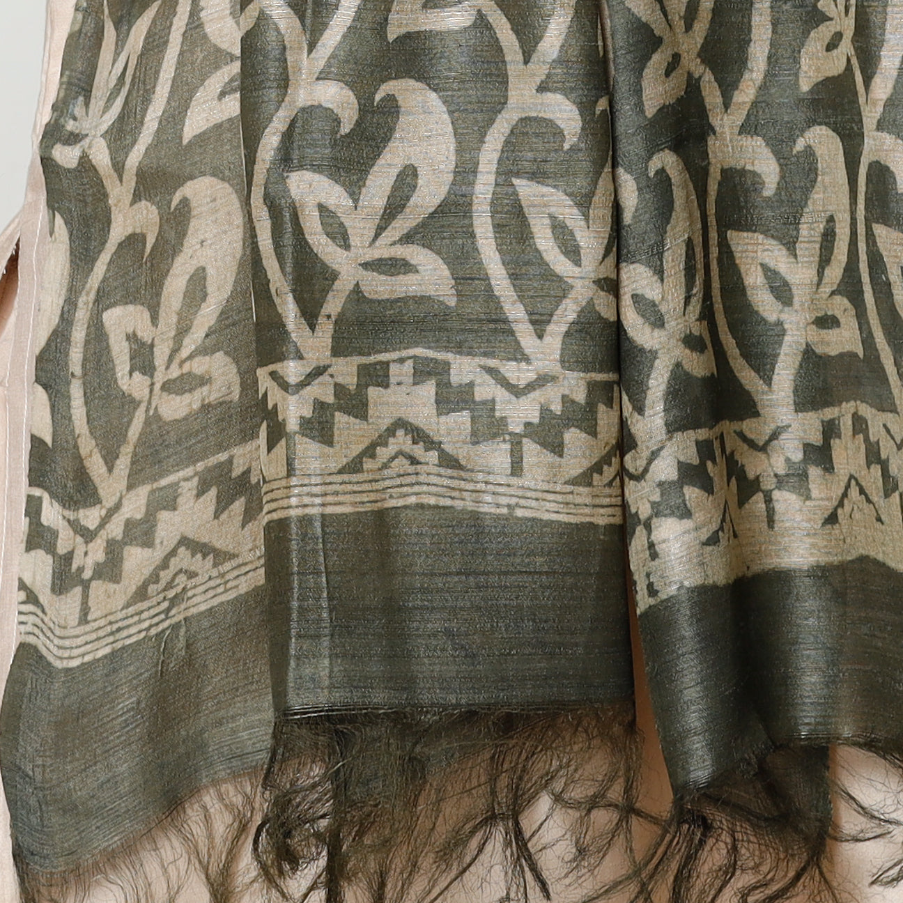 Buy Handloom Block Art Print Tussar Silk Bindaas Stole