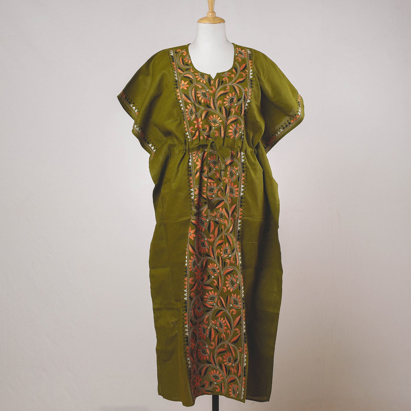 embroidery kaftan 