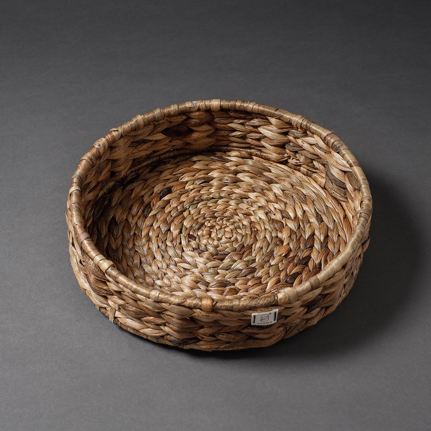 Handcrafted Organic Water Hyacinth Round Tray (12 x 12 in)