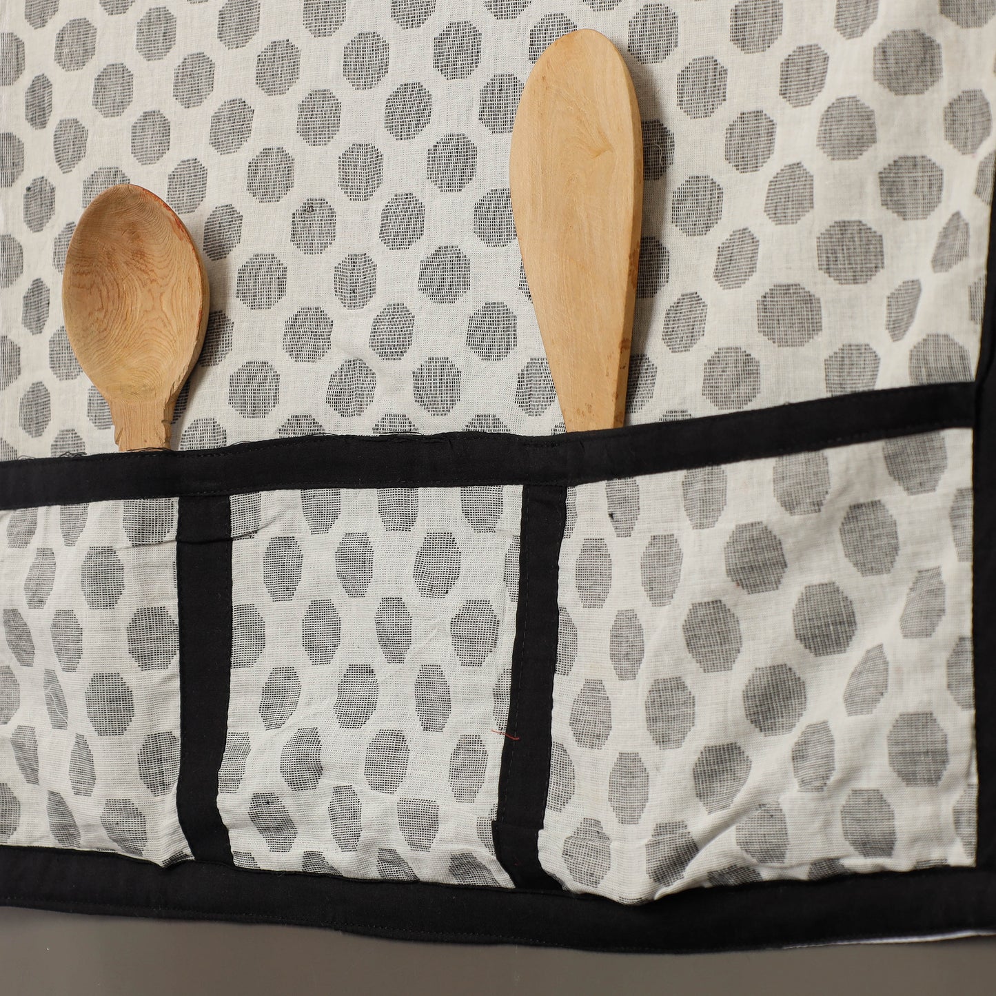 Jacquard Cotton Fridge Top Cover with Multiple Pockets