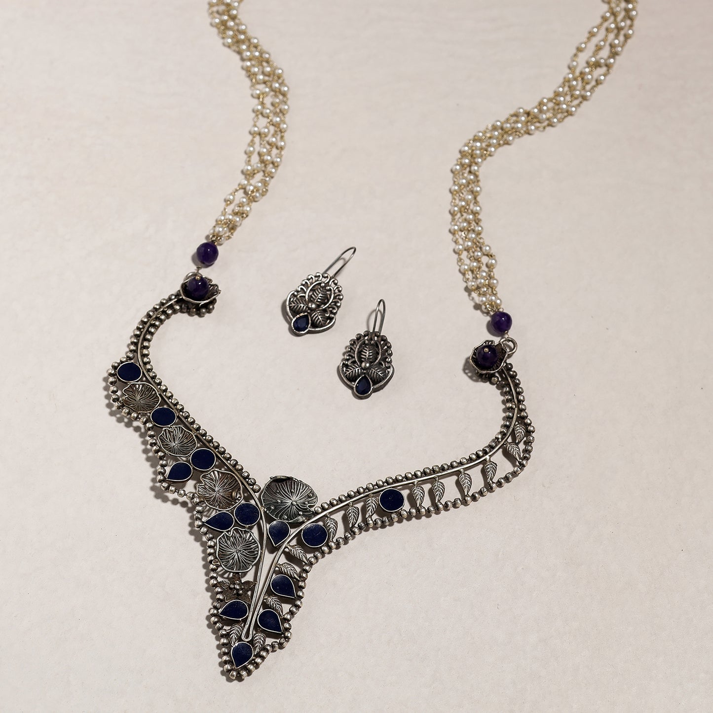 Antique Silver Finish Oxidised Brass Base Stone & Bead Work Necklace Set