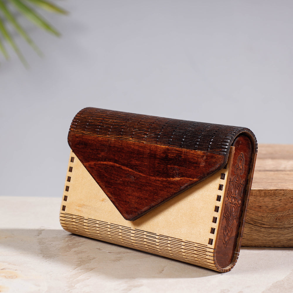 wooden clutch