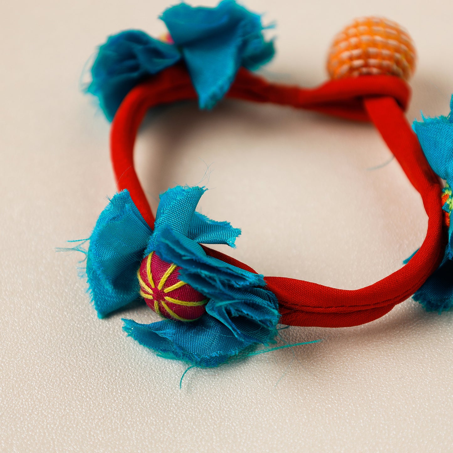 Handmade Flower Anklet by Jugaad