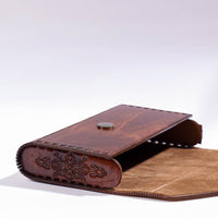 wooden clutch 