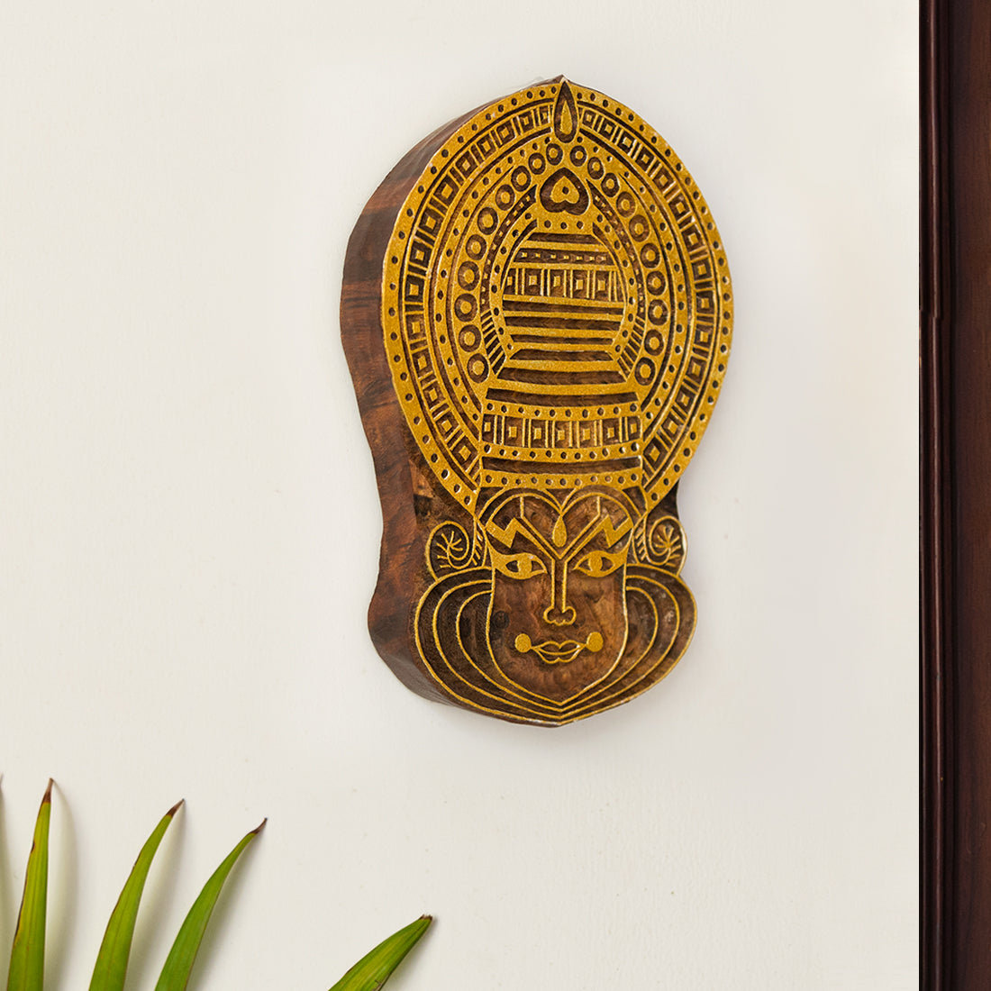 Hand Carved Wall Décor