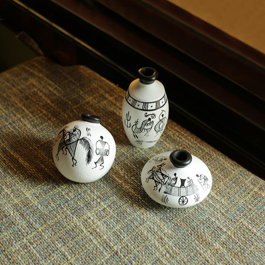Terracotta Warli Handpainted Miniature White Pots Showpieces (Set Of 3)