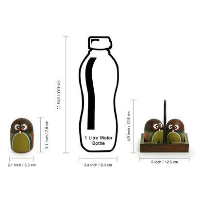 'The Owl Pair' Handpainted Terracotta Salt & Pepper Shaker Set With Tray