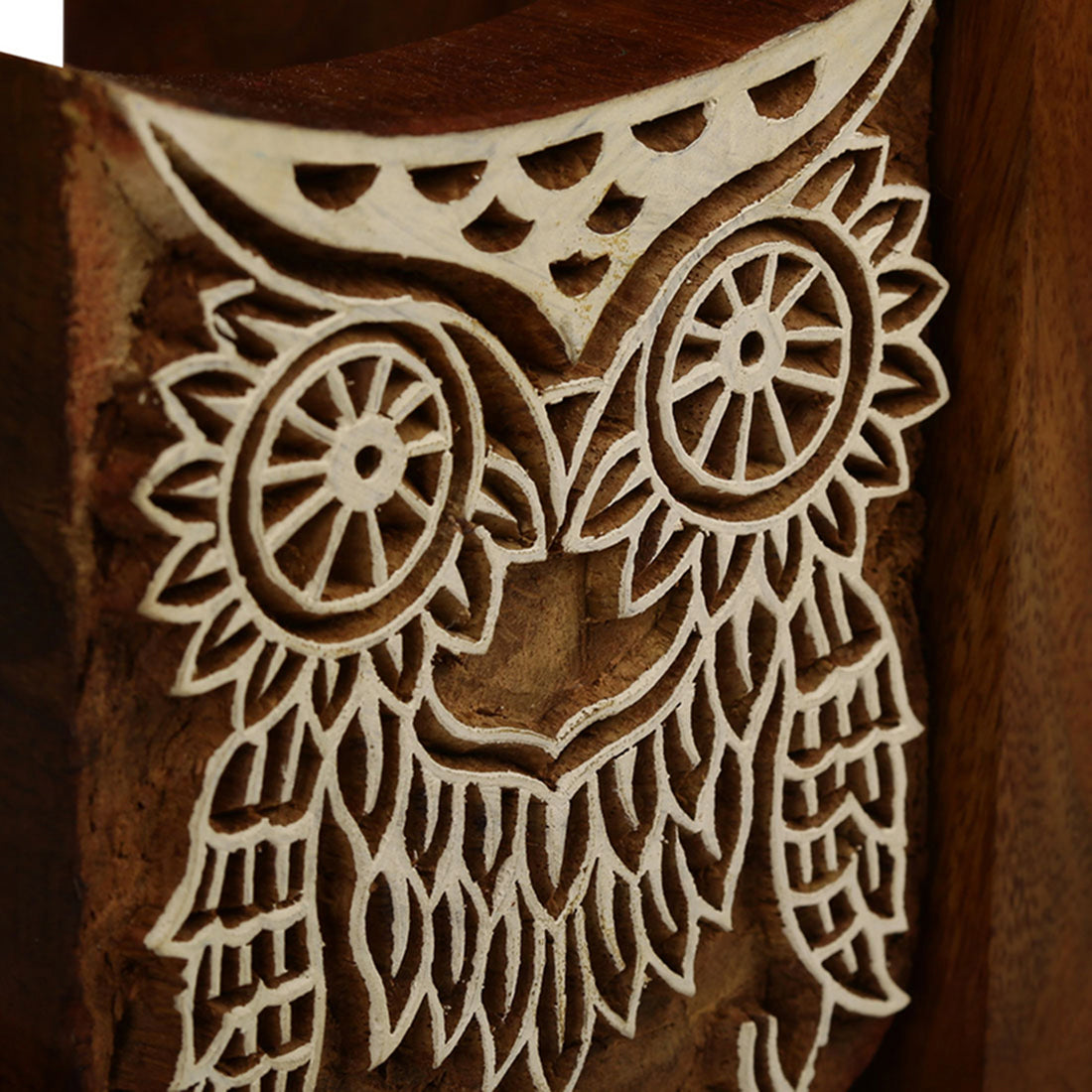 'Owl' - Hand Engraved Sheesham Wood Bookend