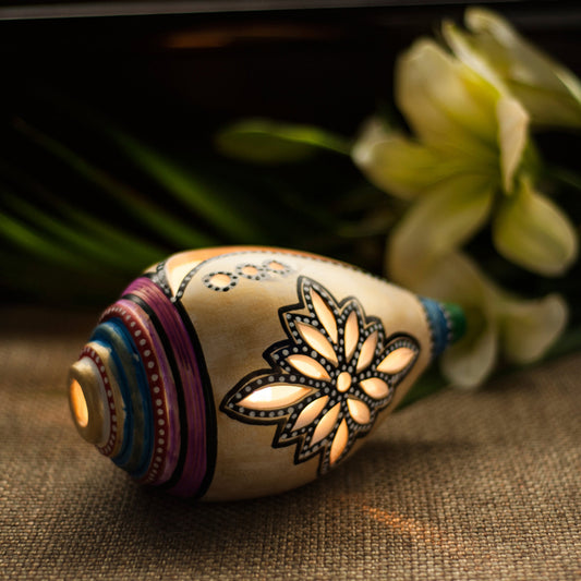 Handpainted Terracotta Shankh Shaped Table Tea Light Holder