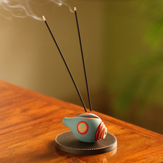 'Oasis Shankh' Handpainted Terracotta Incense Stick Holder with Wooden Tray (3 Sticks Holder)