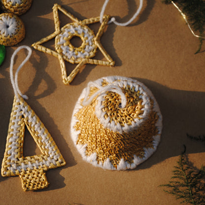 Handcrafted Golden Grass Christmas Decor Ornaments (Set of 5)