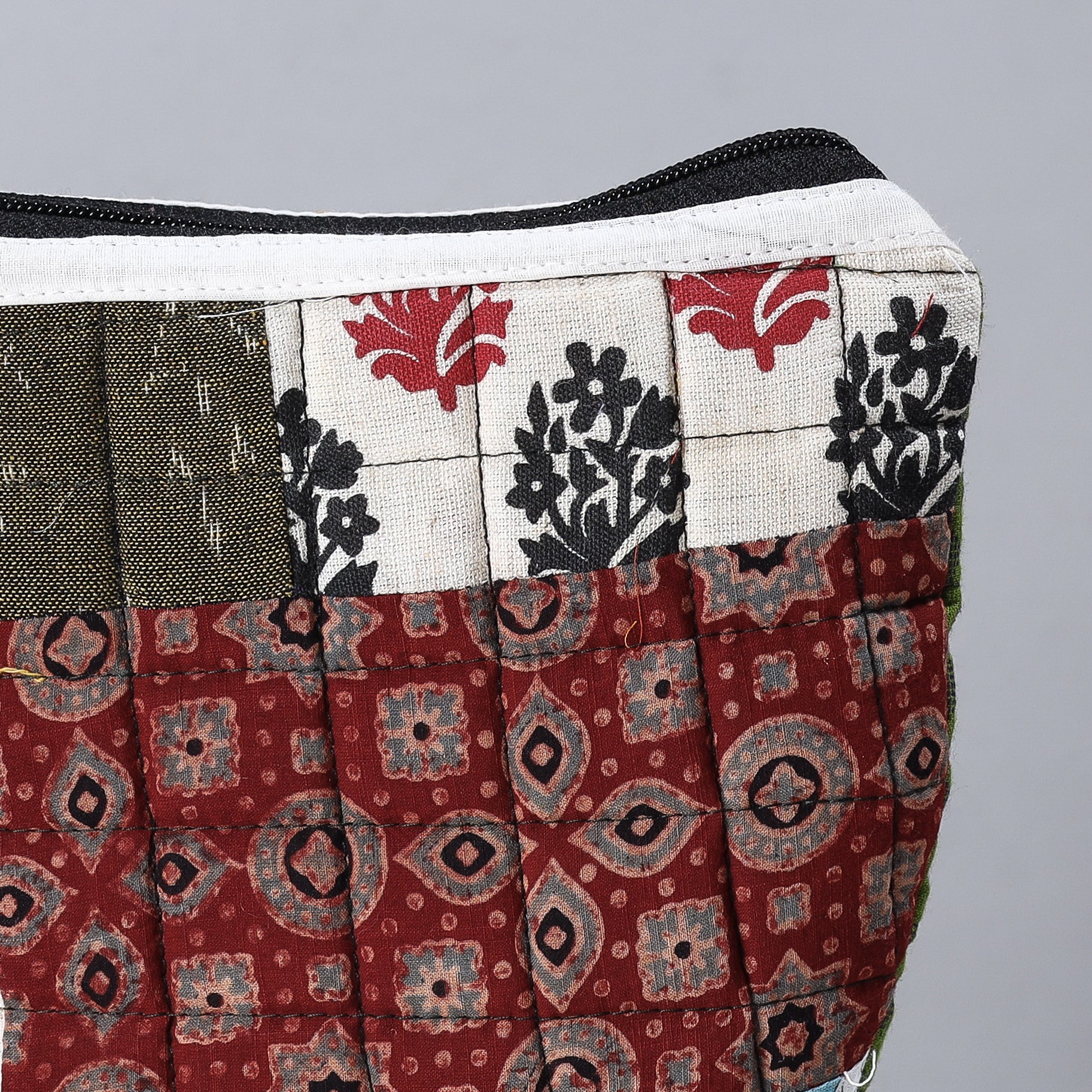  Handmade Cotton Fabric Quilted Patchwork Utility Pouch 