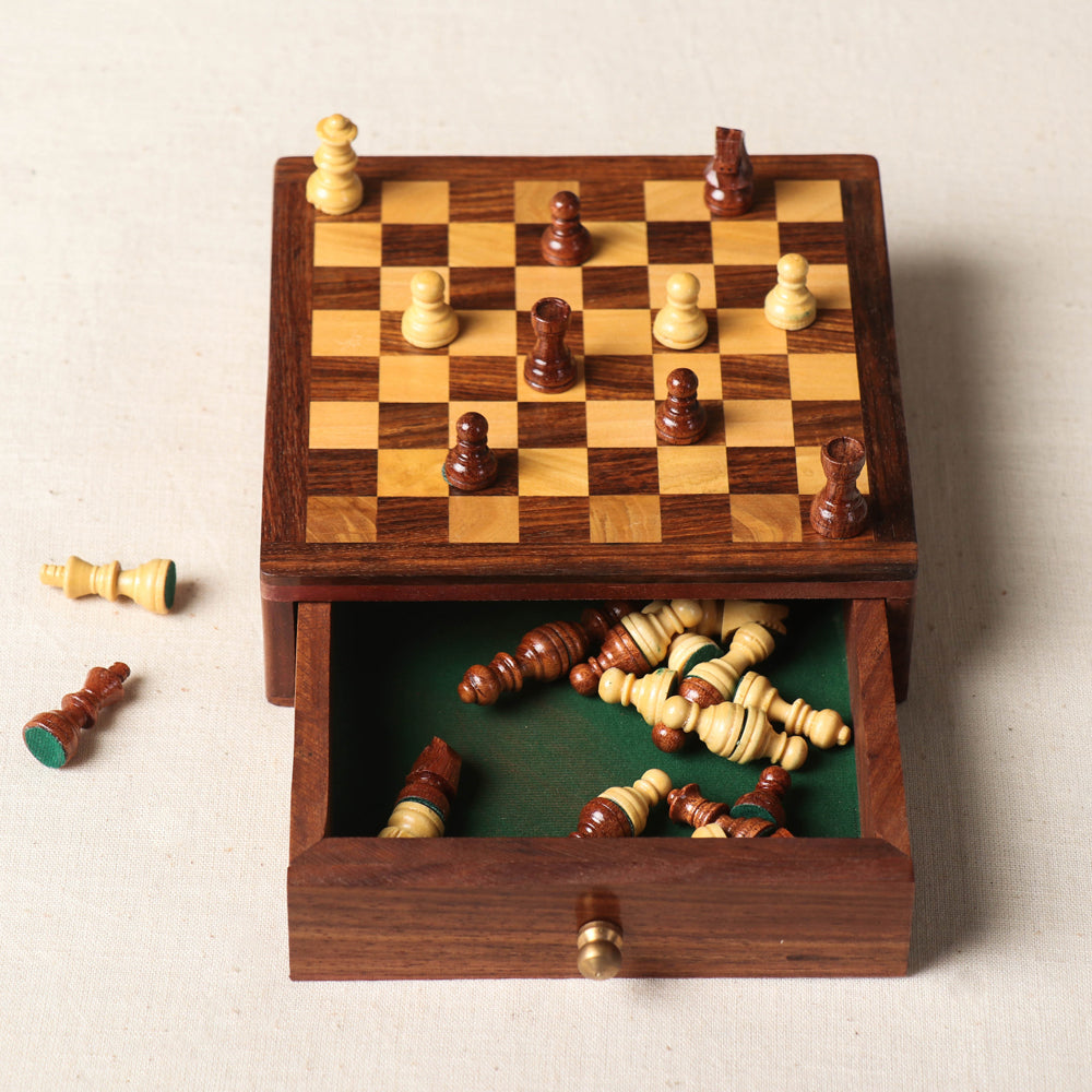 Handcrafted Sheesham Wood Chess Board with Drawer