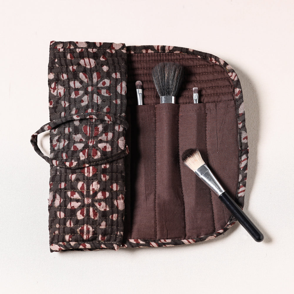 Brush Wrap Pouch