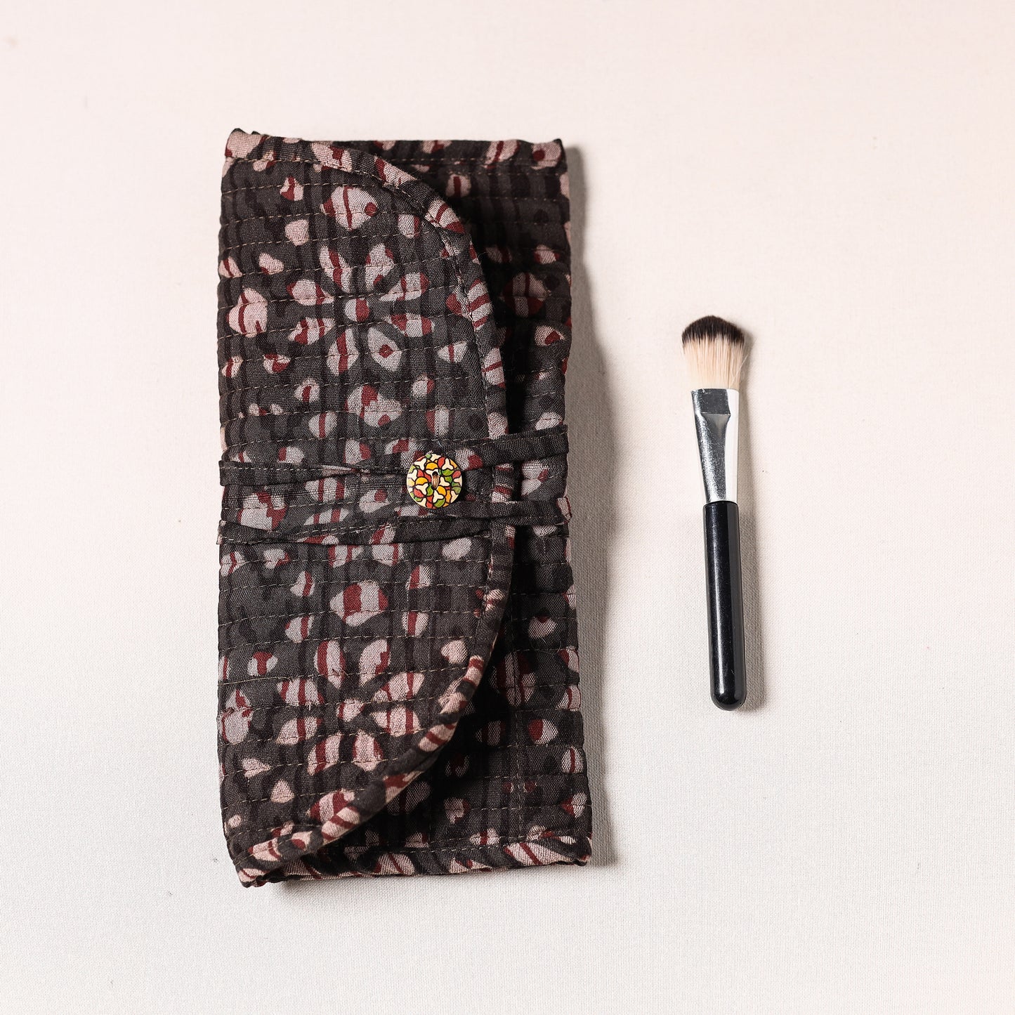 Brush Wrap Pouch