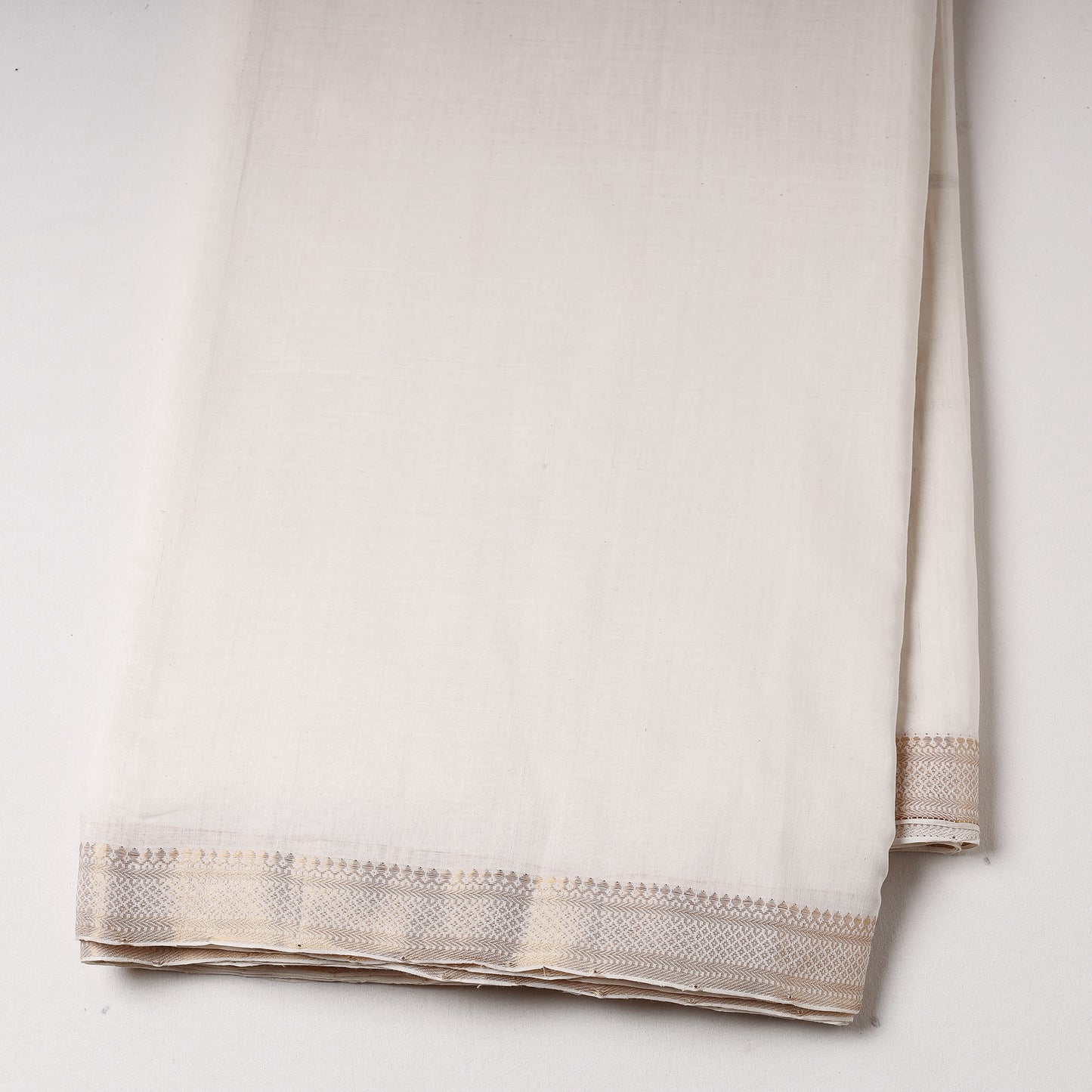 White - Original Mangalagiri Handloom Cotton Zari Border Fabric 04