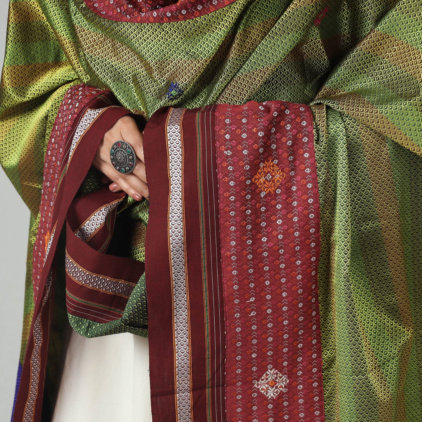 Green - Negi Kasuti Hand Embroidered Handloom Khun Dupatta
