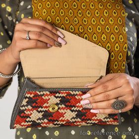 Multicolor Sitalpati शीतल पाटी Grass Handwoven Sling Bag with Leather Flap