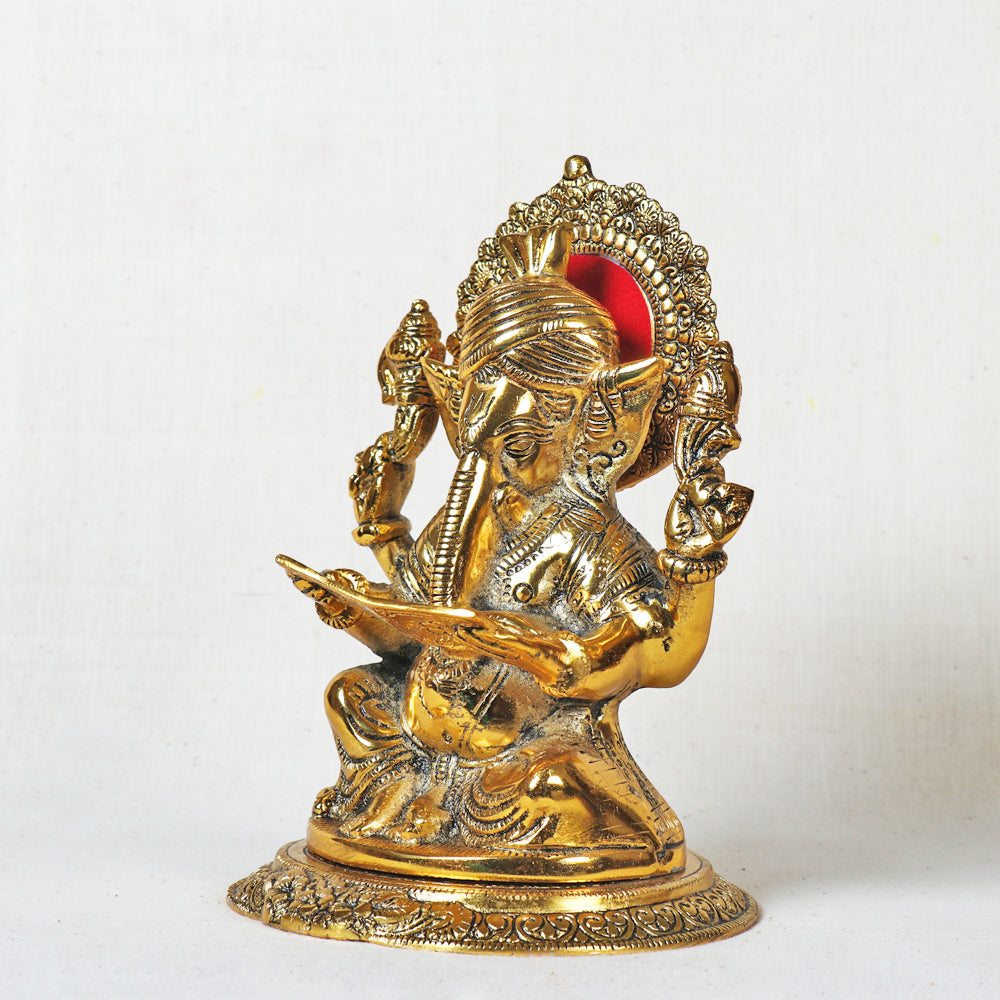 ganesha idol